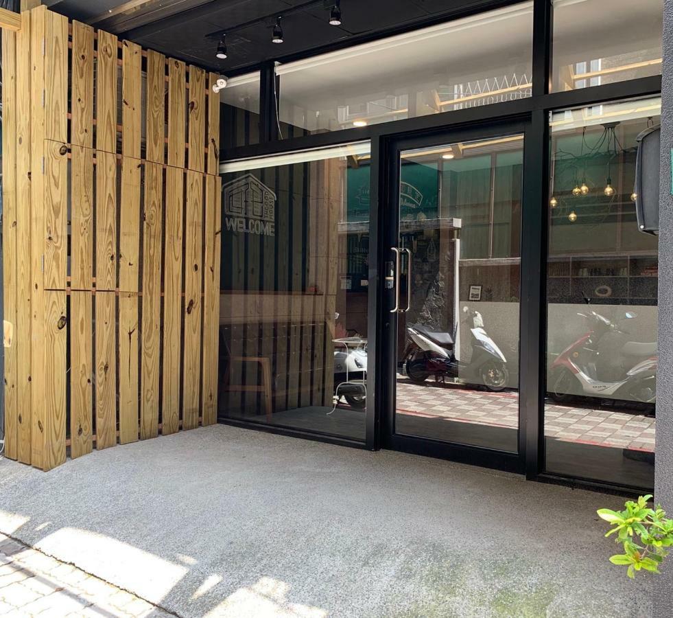 Bird Series B&B&Hostel複合式民宿#本國旅客須先匯款 Đài Nam Ngoại thất bức ảnh
