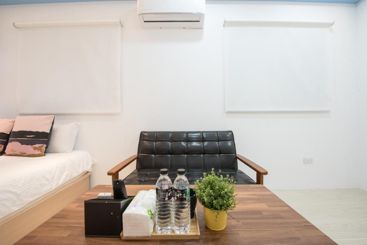 Bird Series B&B&Hostel複合式民宿#本國旅客須先匯款 Đài Nam Ngoại thất bức ảnh
